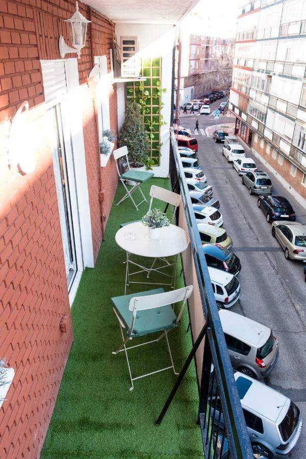 Apartamento Garval Valladolid Bagian luar foto